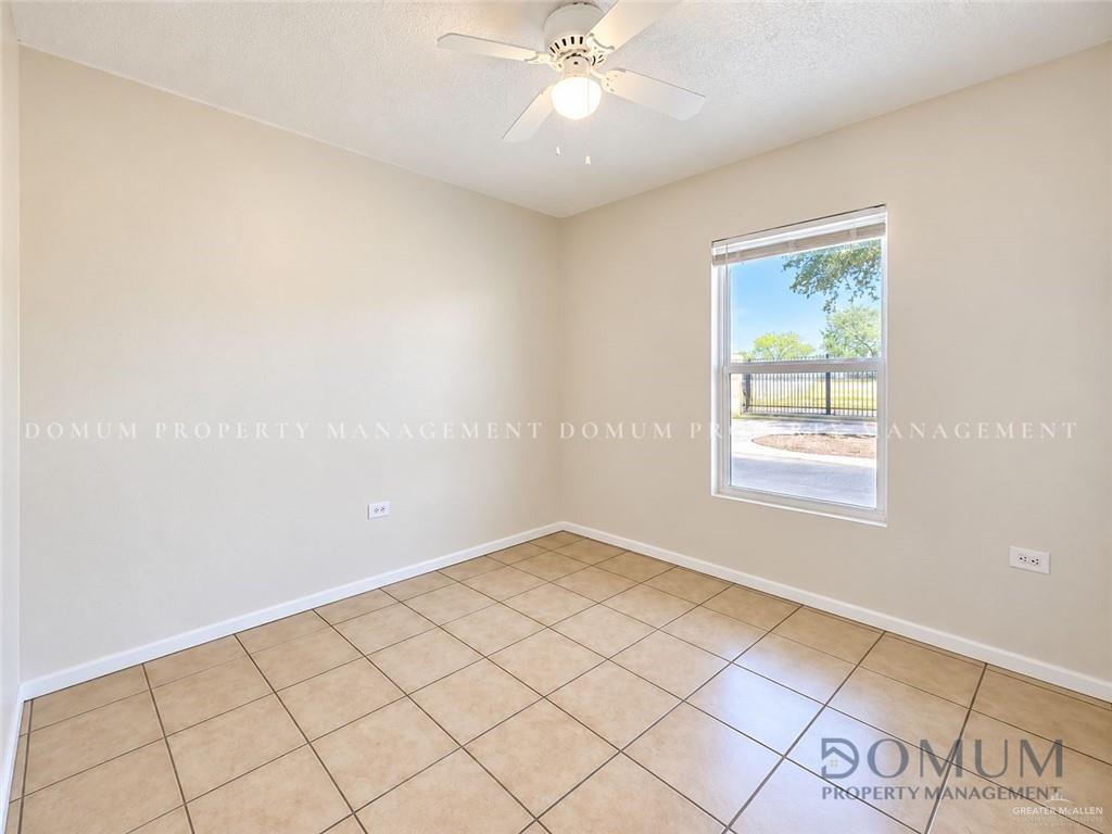 Photo 10 of 1811 Perkins Avenue #9