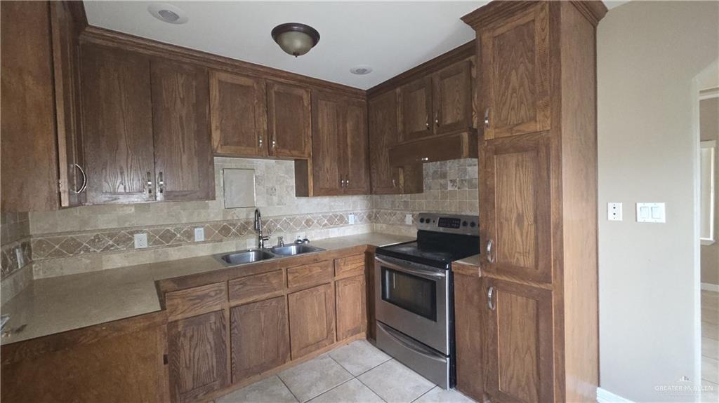 Photo 3 of 622 17th Street