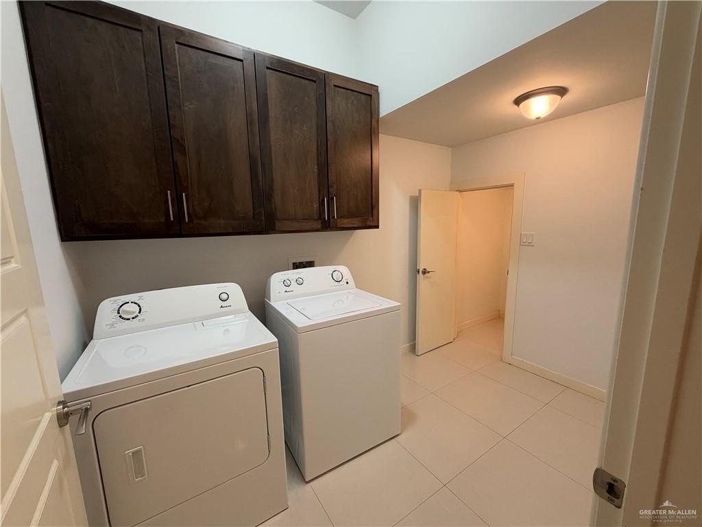Photo 11 of 213 Ulex Avenue
