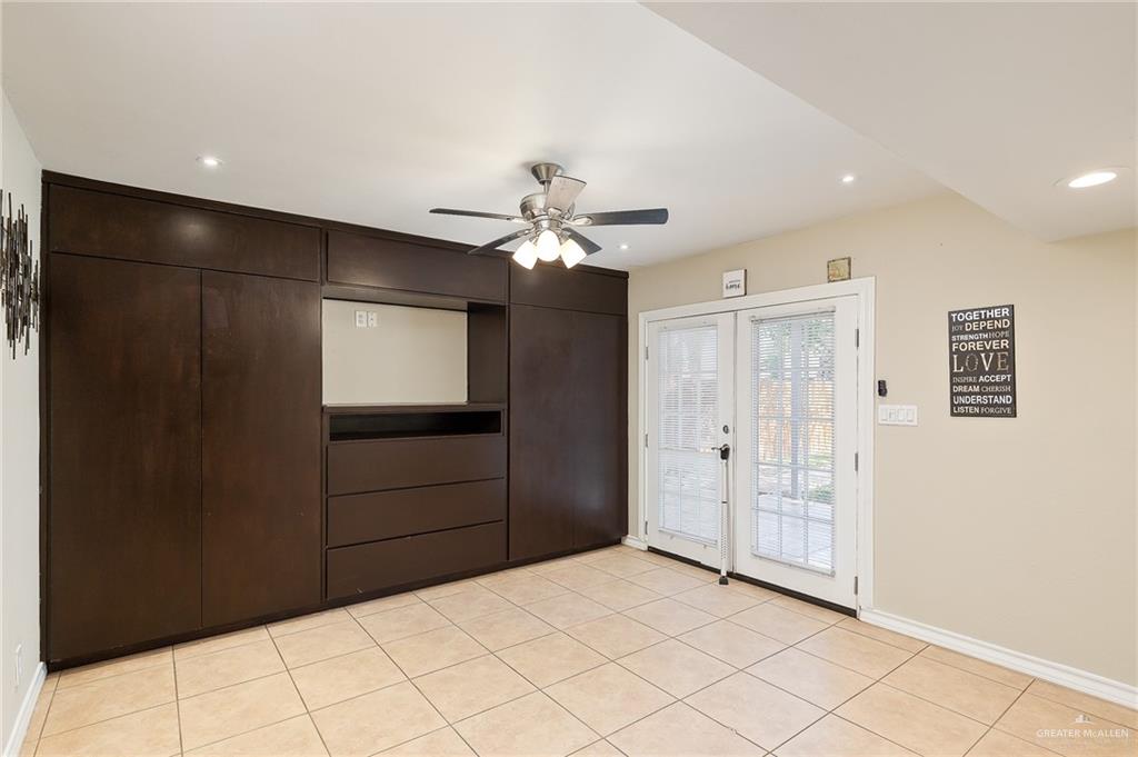 Photo 10 of 2716 27th Lane