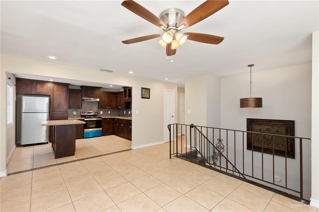 Photo 4 of 2716 27th Lane