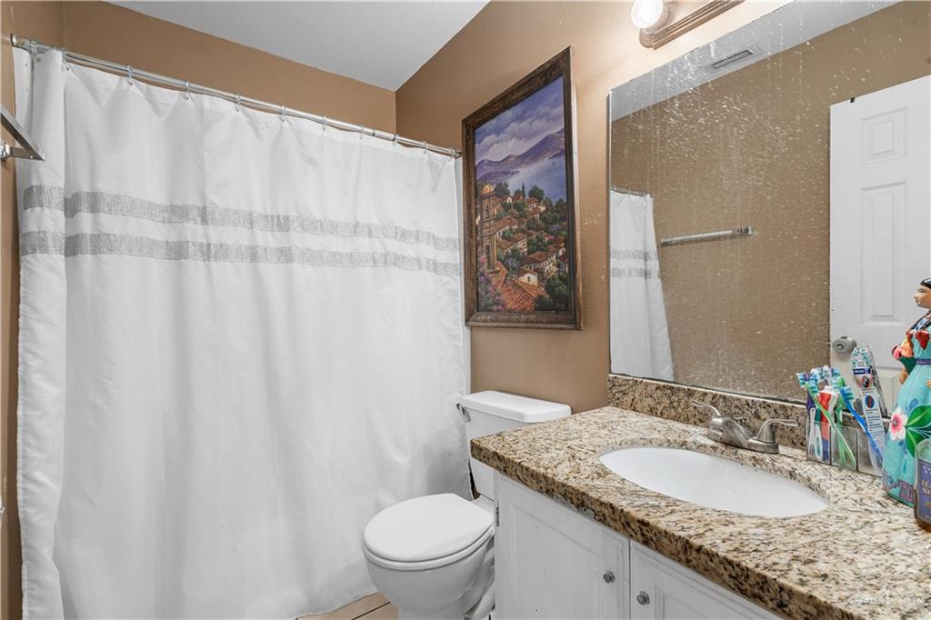 Photo 12 of 3101 Camelia Avenue