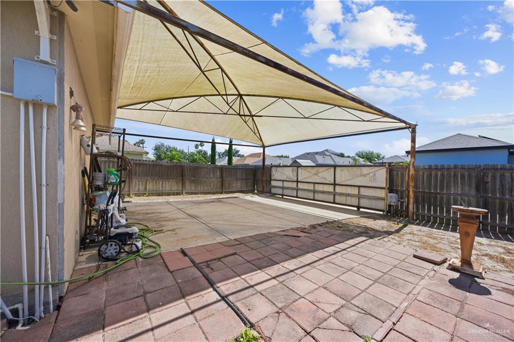 Photo 19 of 1807 Villa Real Drive