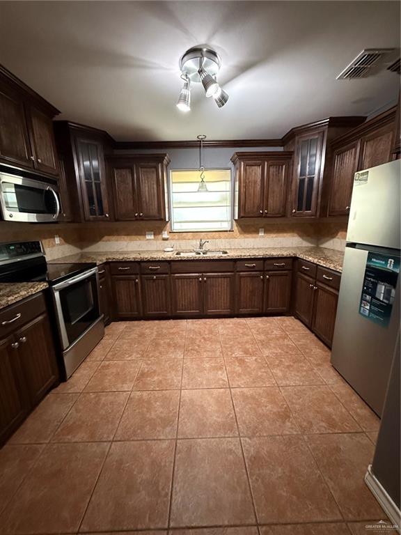 Photo 6 of 5117 Gumwood Street