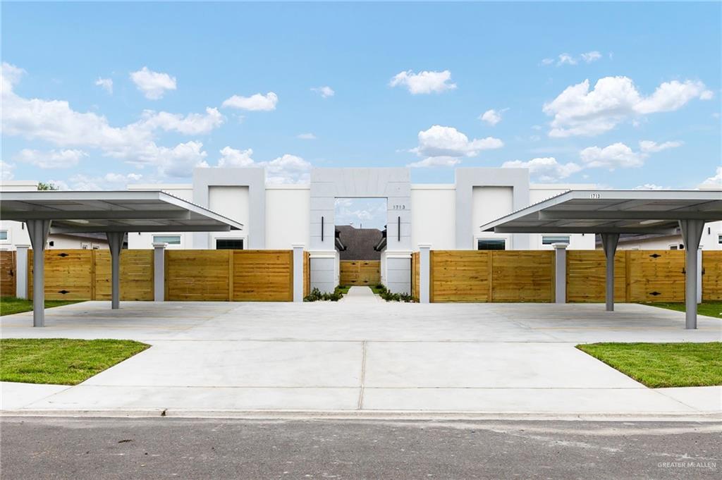 Photo 1 of 1713 Monaco Drive, San Juan