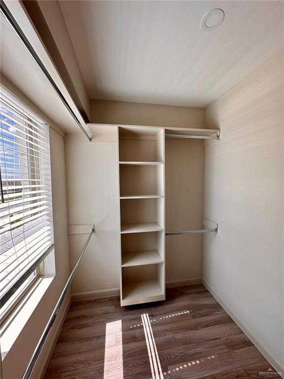 Photo 13 of 410 Newport Avenue #3