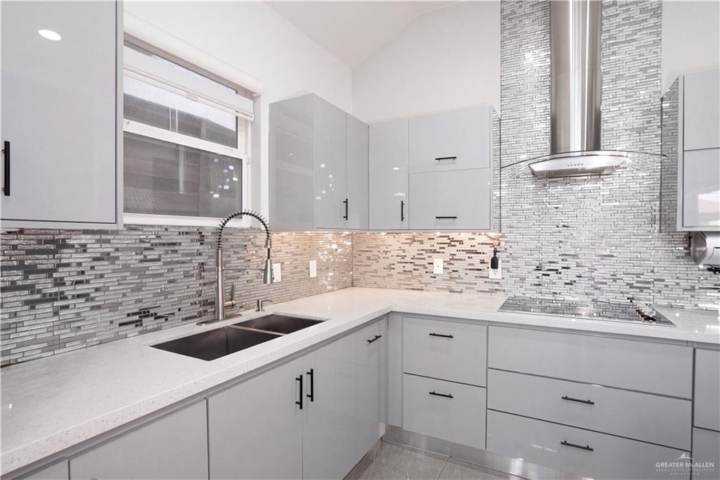 Photo 6 of 4801 Sonora Avenue