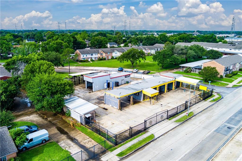 Photo 14 of 11361 Beechnut Street