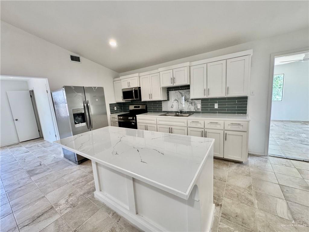 Photo 8 of 106 Aldrin Street