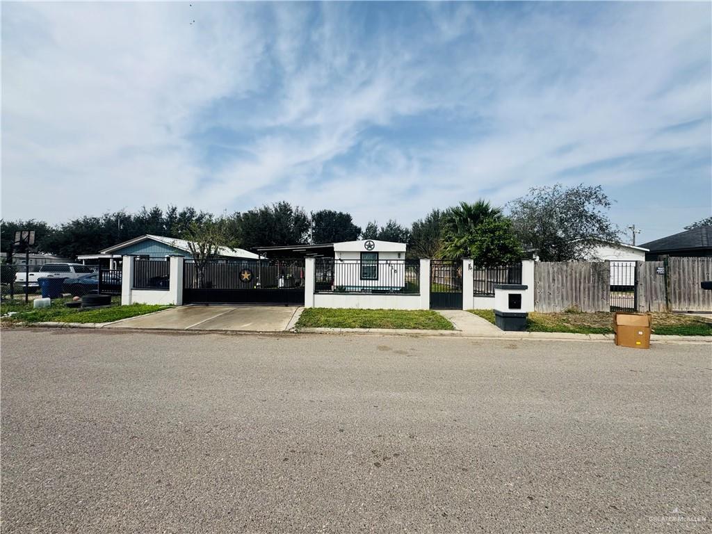 Photo 2 of 8215 Copa De Oro Street