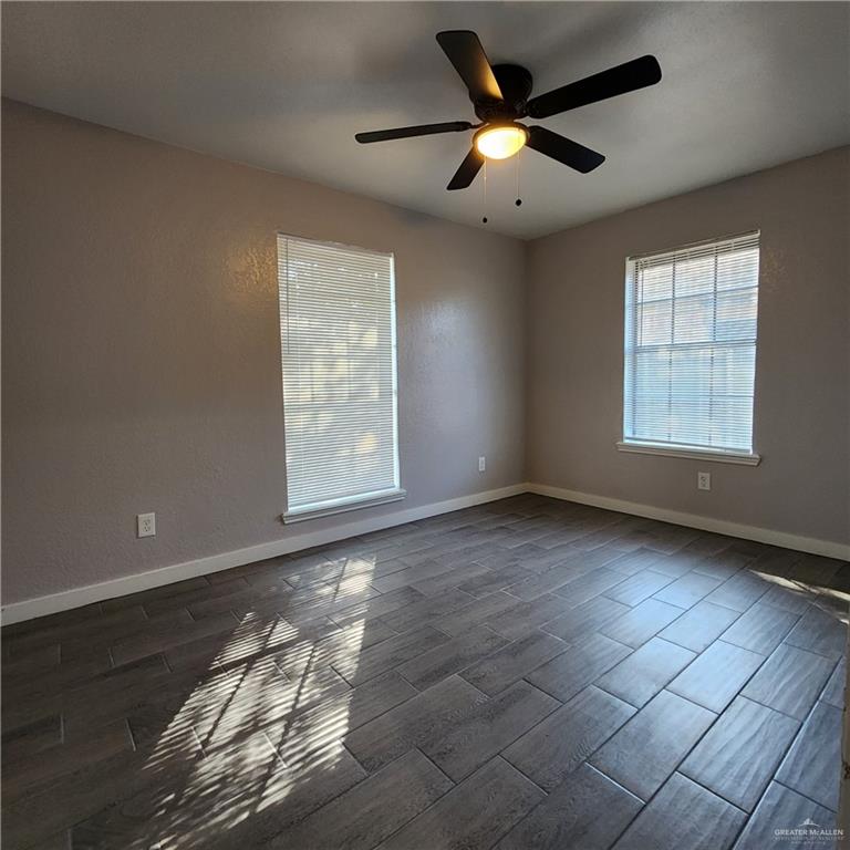 Photo 16 of 421 Casiano Street
