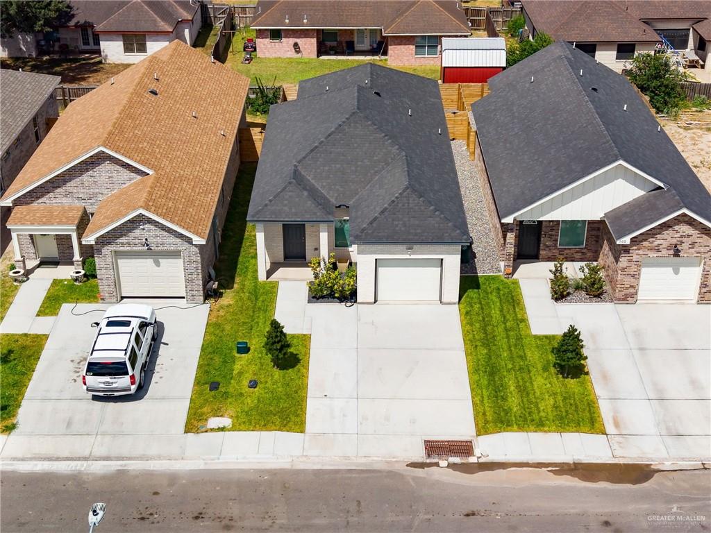 Photo 2 of 704 25th Street