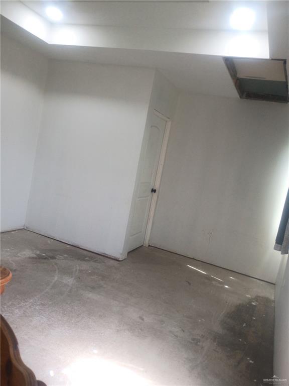Photo 5 of 805 Adalee Drive