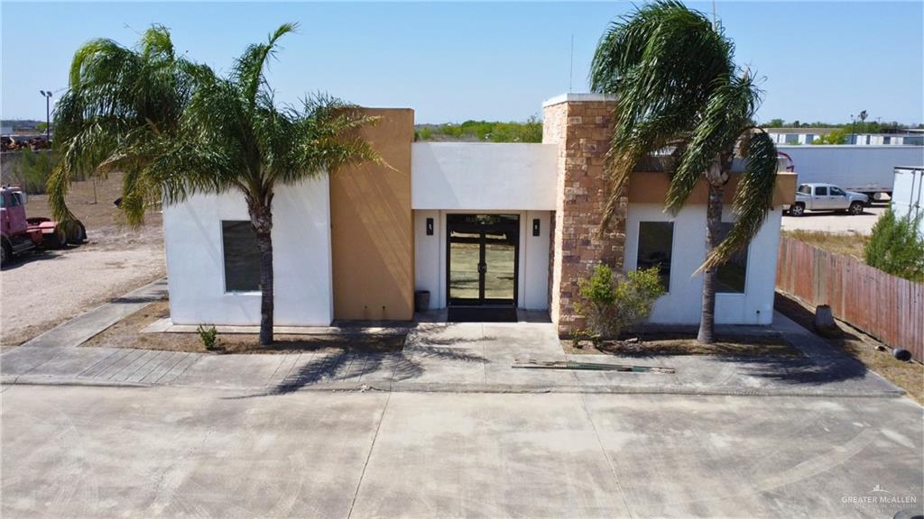 Photo 1 of 2302 Jackson Road, Hidalgo