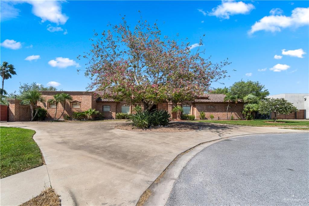 Photo 3 of 16095 Weston Way Drive