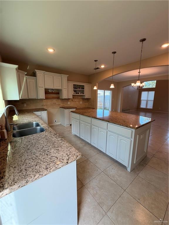 Photo 9 of 2213 Mulberry Drive