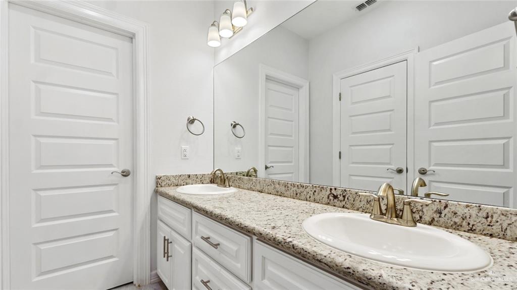 Photo 8 of 5508 Duke Avenue