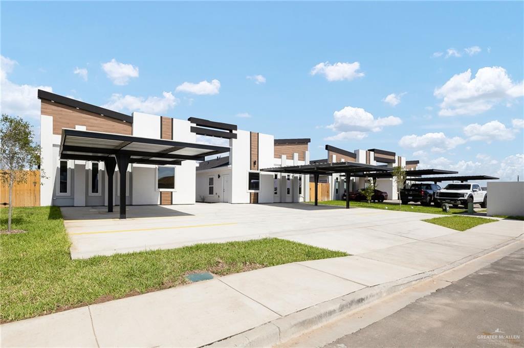 Photo 1 of 609 Onyx Avenue #3, Edinburg