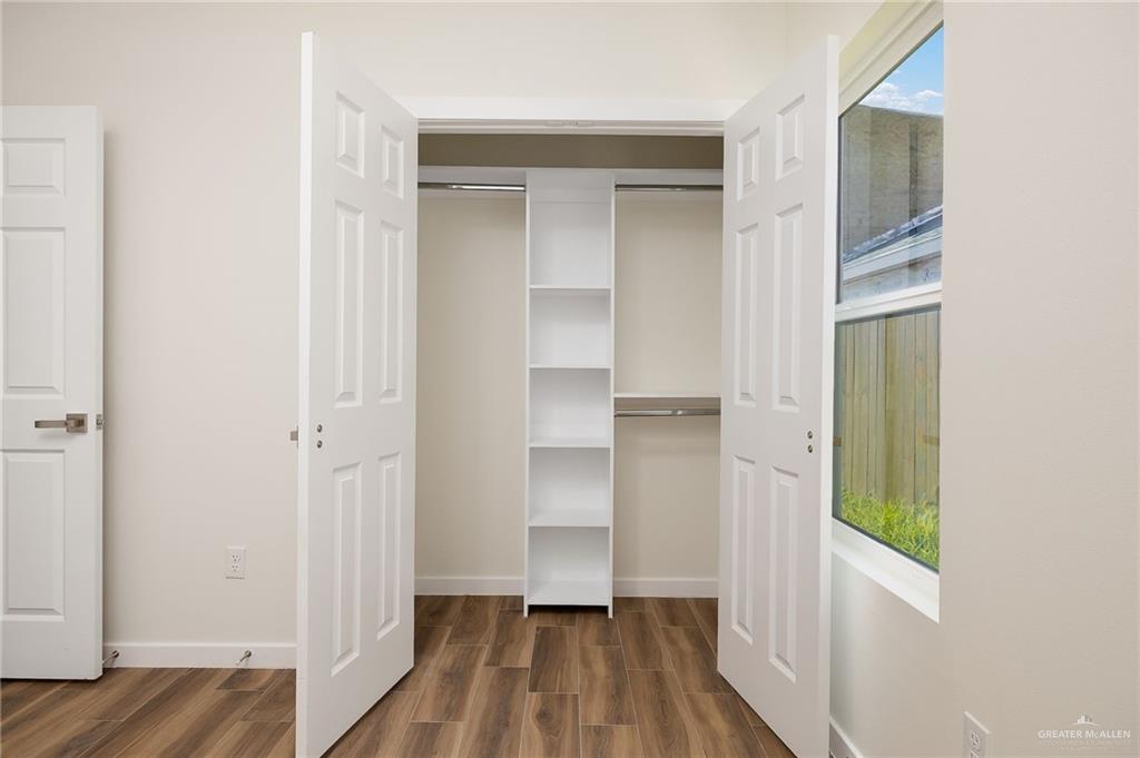 Photo 14 of 609 Onyx Avenue #3