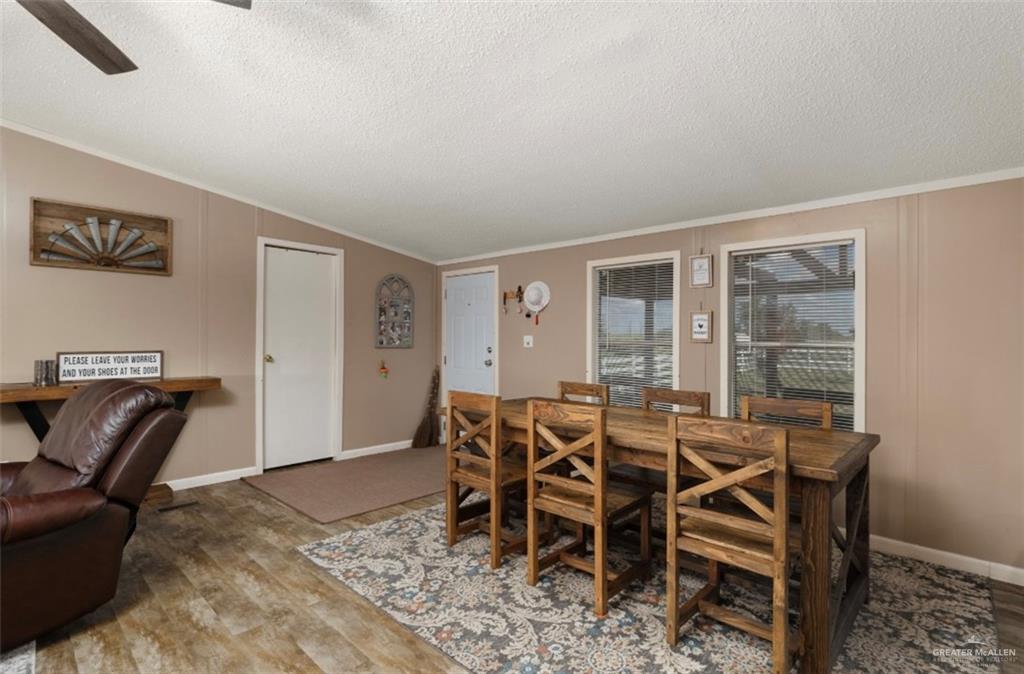 Photo 4 of 9231 Solana Drive