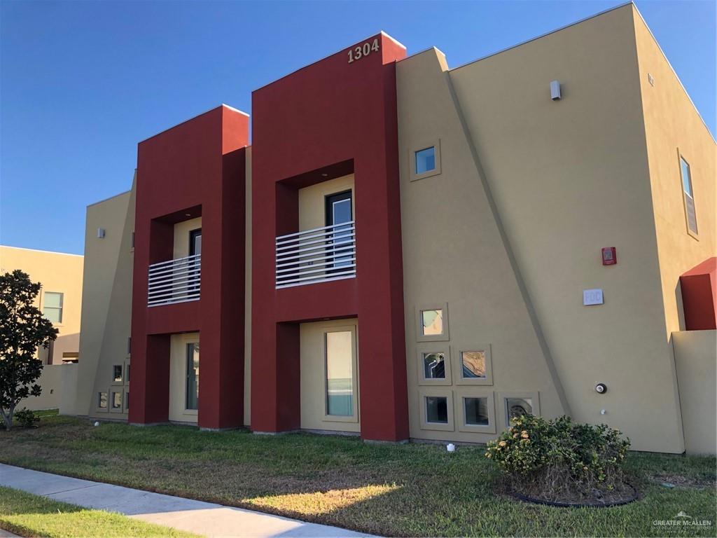 Photo 1 of 1304 Daffodil Avenue #D, McAllen