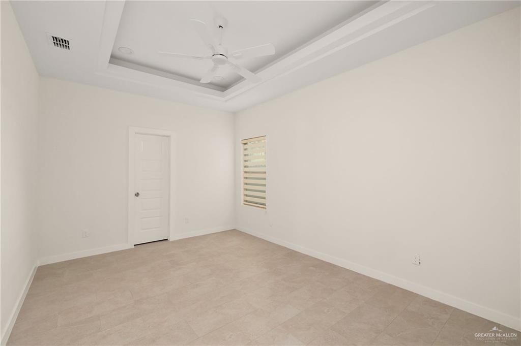 Photo 6 of 232 Longoria Drive