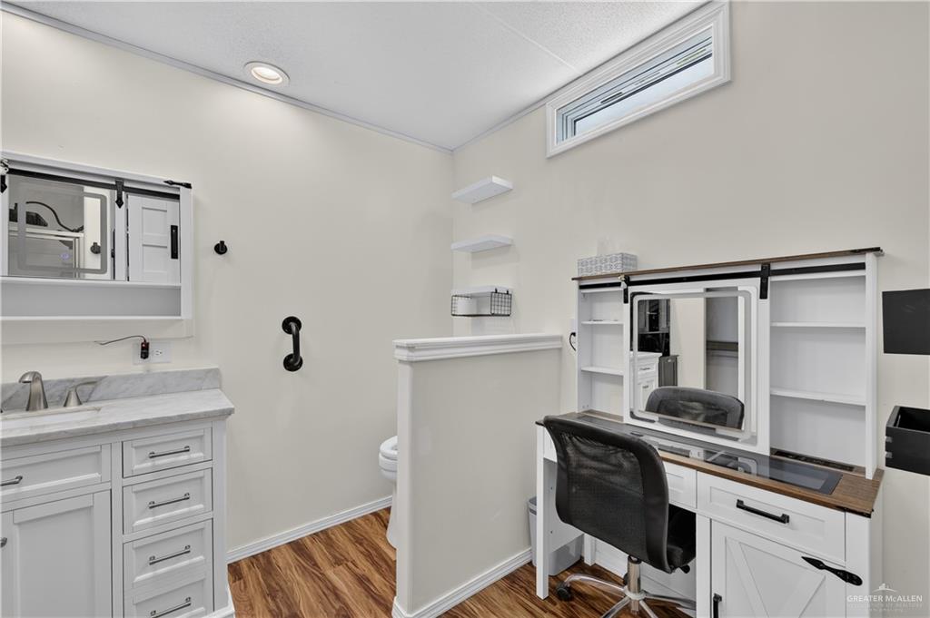 Photo 10 of 1402 Cage Boulevard #274