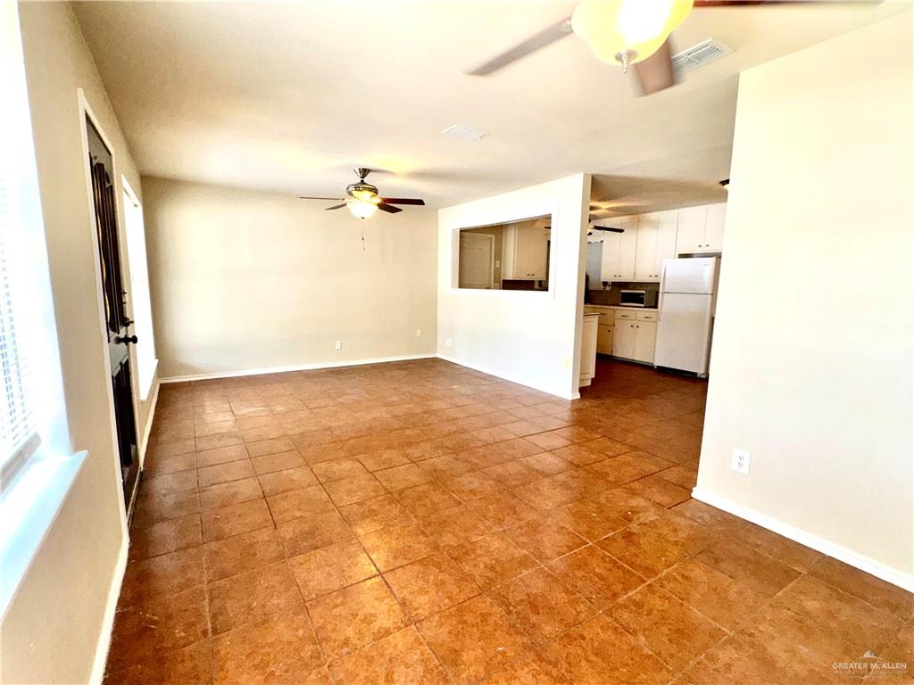 Photo 4 of 821 Stubbs Street