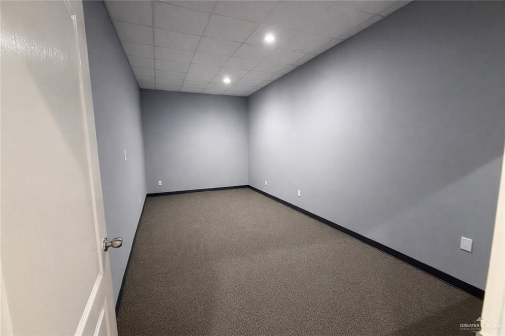 Photo 2 of 3509 University Drive #D