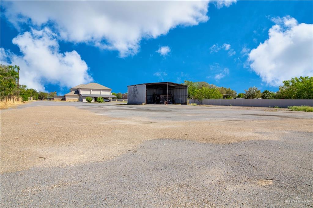 Photo 41 of 2204 Trenton Road
