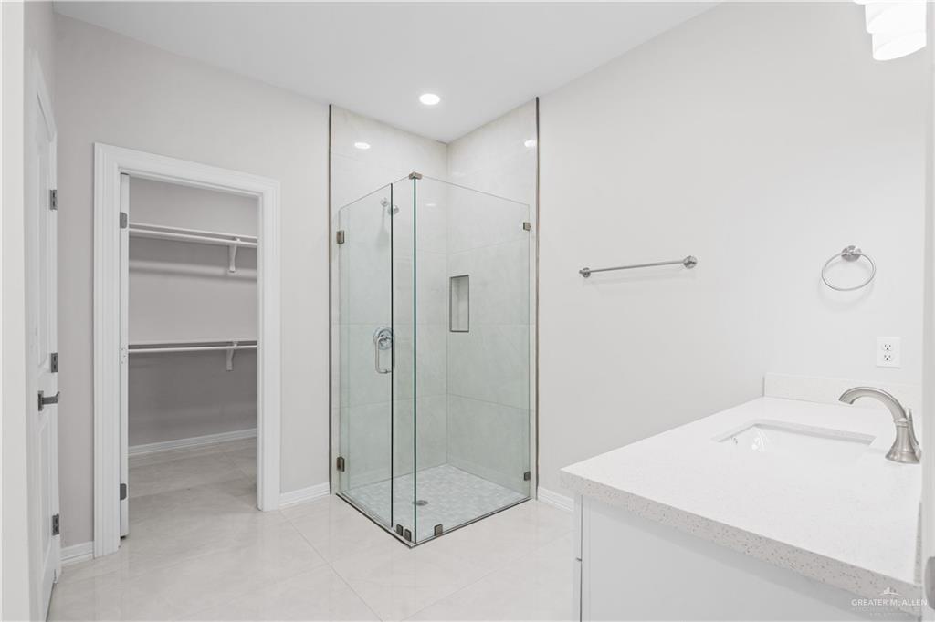 Photo 13 of 1812 Diplomat Drive