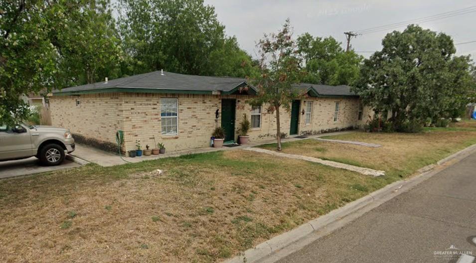 Multi-family home at 701 8th Street, Mission, Texas