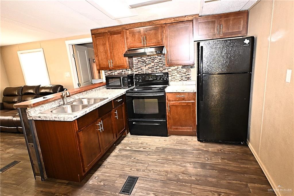 Photo 5 of 834 13th Street