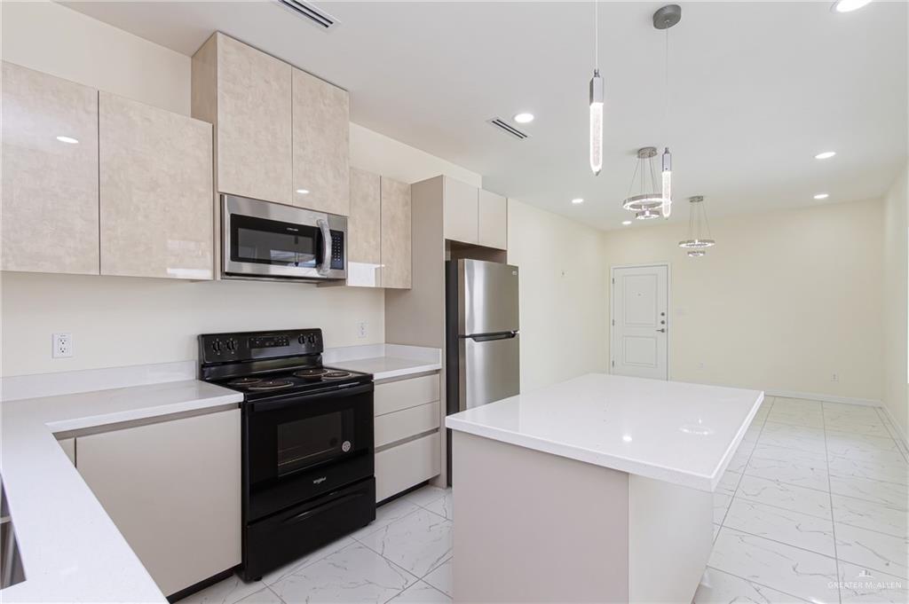 Photo 15 of 1313 Aryana Avenue