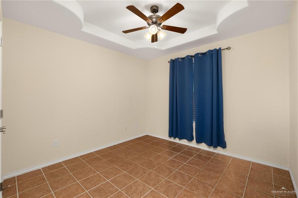 Photo 12 of 4716 Xanthisma Avenue