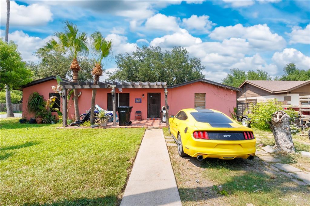 Photo 1 of 520 Upas Avenue, McAllen