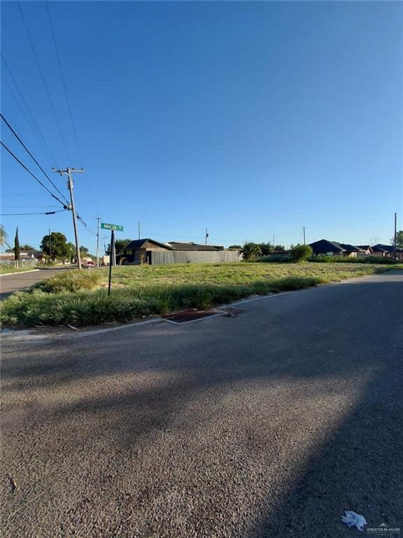 Photo 2 of 00 Efren Ramirez Street
