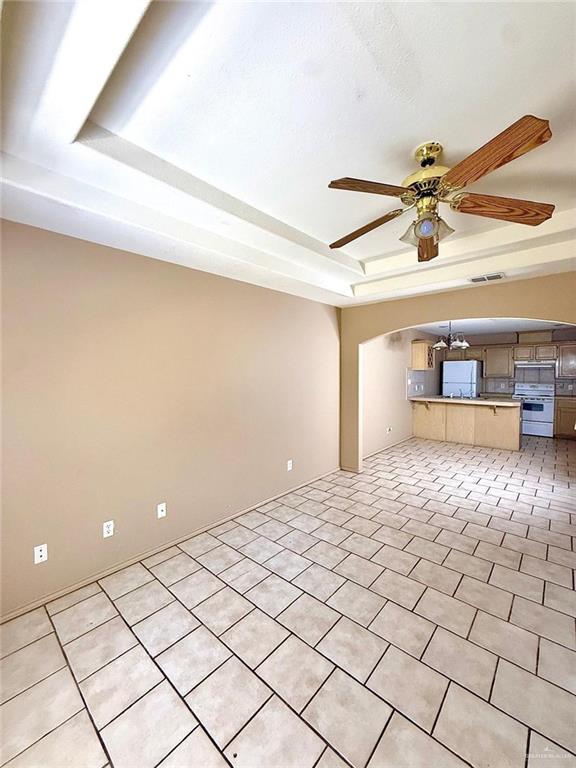 Photo 2 of 1505 Prosperity Drive