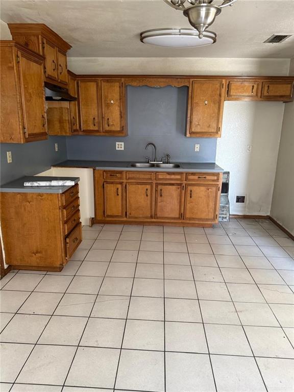 Photo 3 of 3500 Paula Avenue