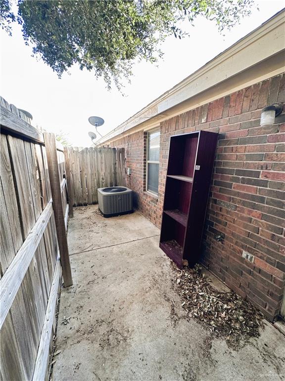 Photo 10 of 1101 Pecan Street