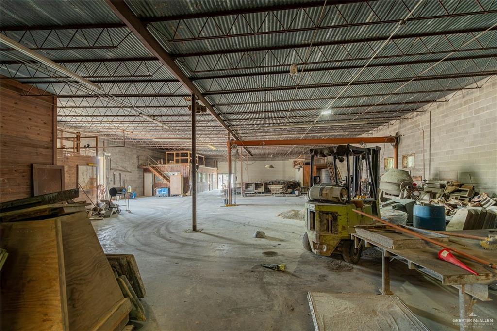 Photo 23 of 2102 77 Sunshine Strip