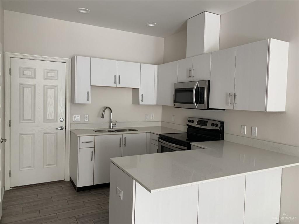 Photo 2 of 416 Teague Avenue #4