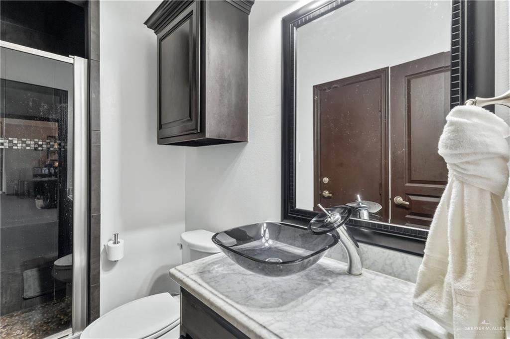 Photo 16 of 5403 Mauritius Lane