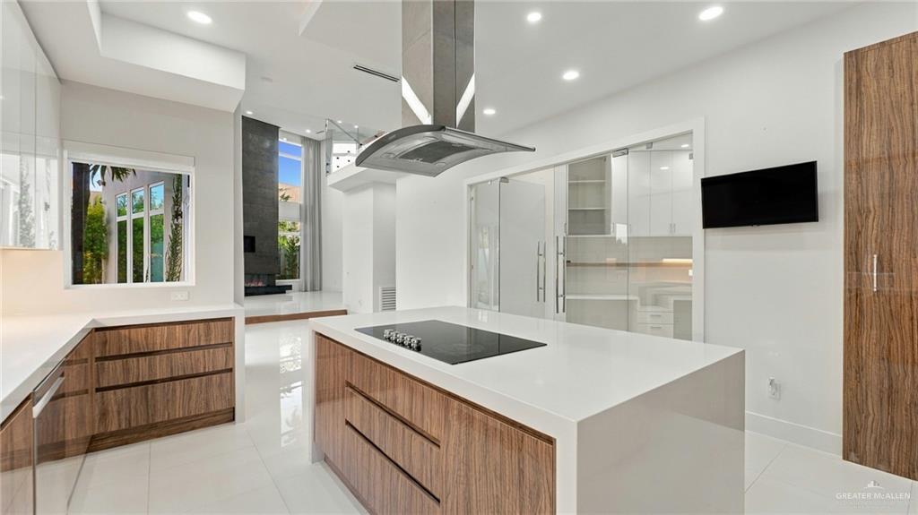 Photo 13 of 4200 Worthington Avenue