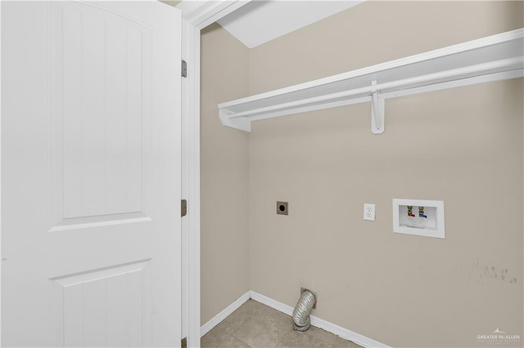 Photo 14 of 1607 Omni Avenue #3