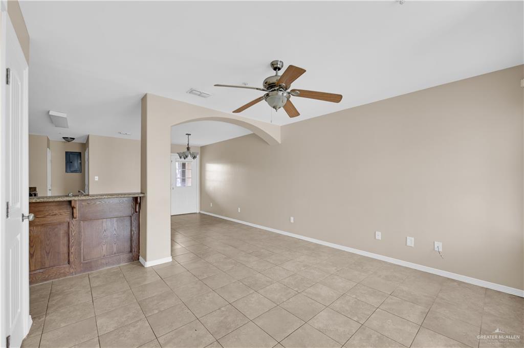 Photo 2 of 1607 Omni Avenue #3