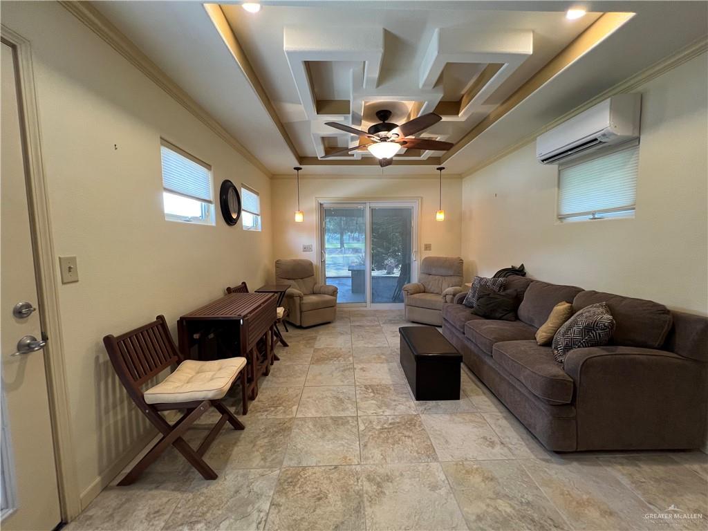 Photo 16 of 2082 Carmona East Street