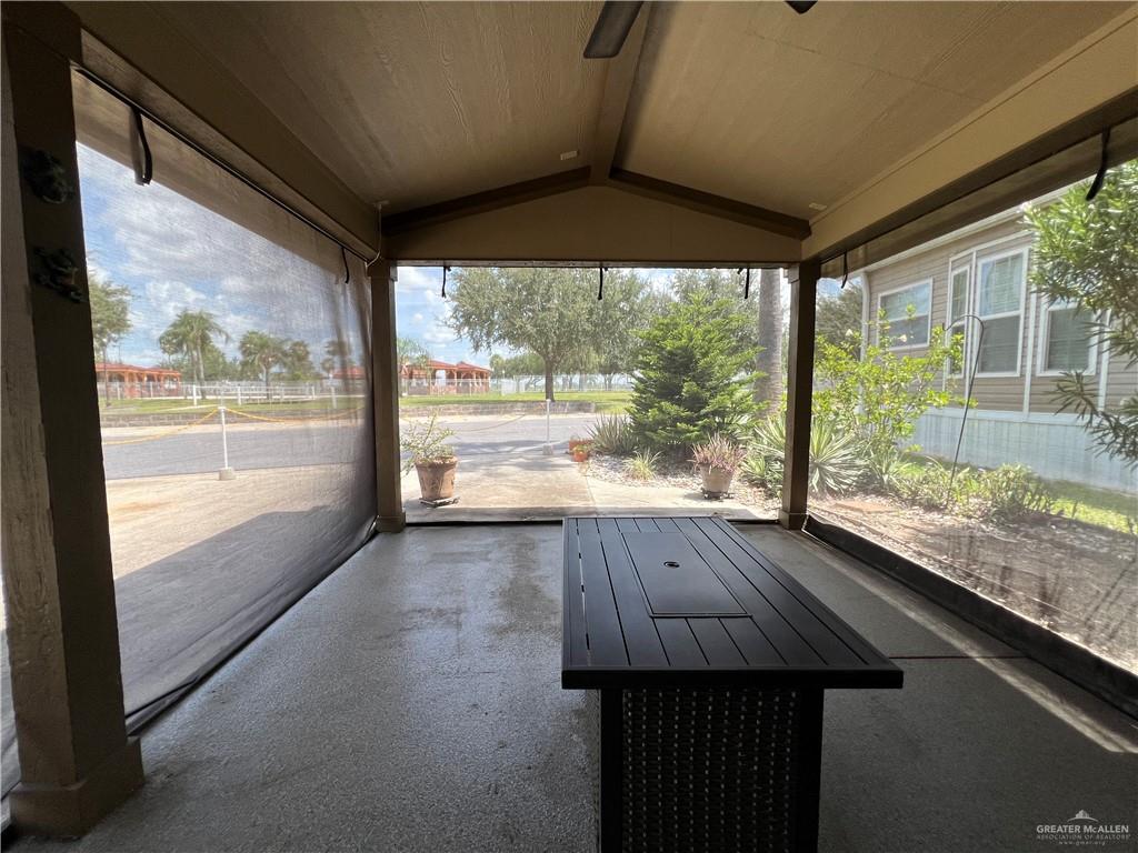 Photo 18 of 2082 Carmona East Street