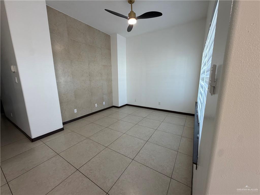 Photo 7 of 4217 Colbath Avenue #450B