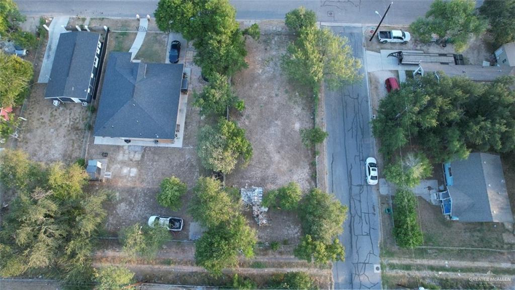 Photo 5 of 714 Hawk Avenue
